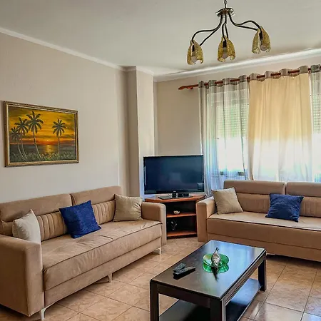 Family Beach House Golem (Tirana)
